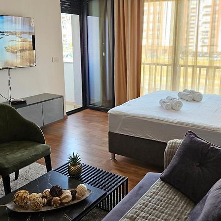 Podgorica Apartments Planet Экстерьер фото