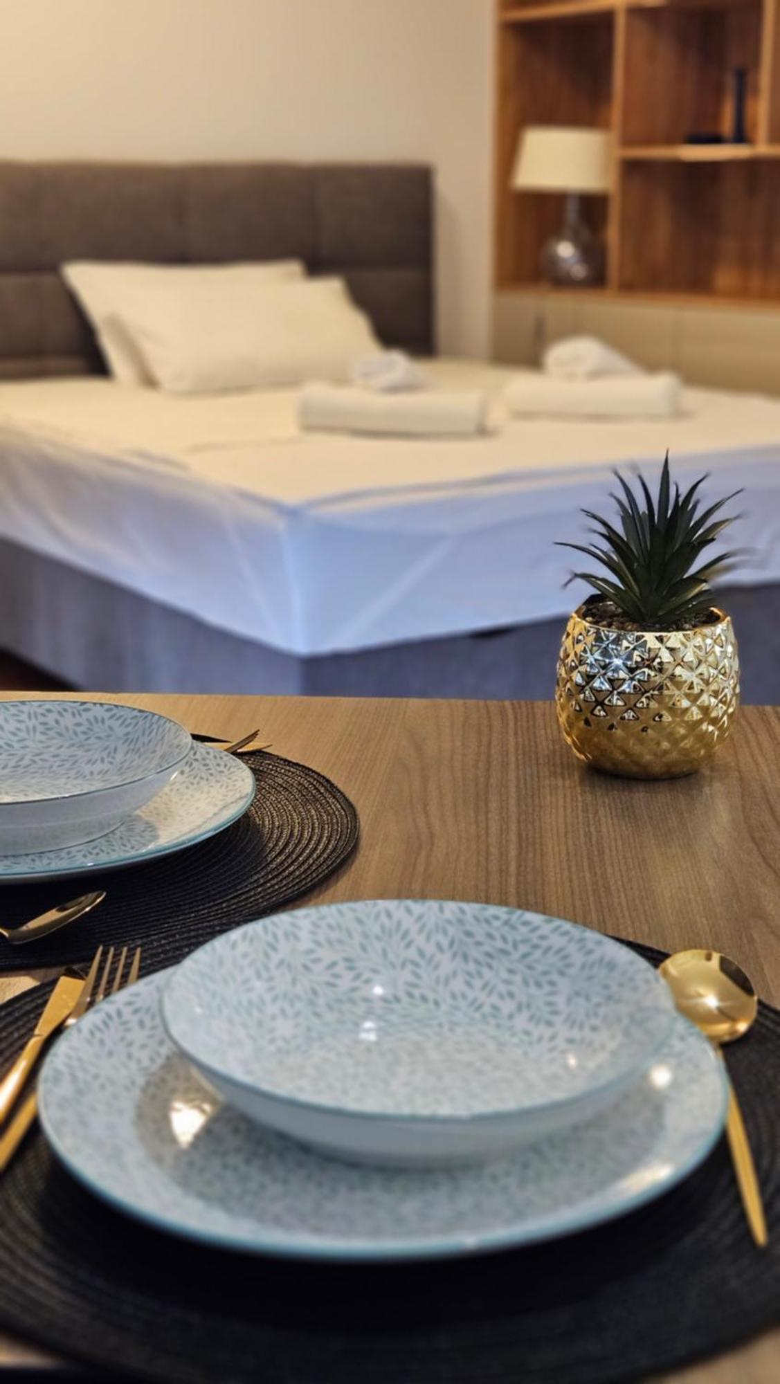 Podgorica Apartments Planet Экстерьер фото