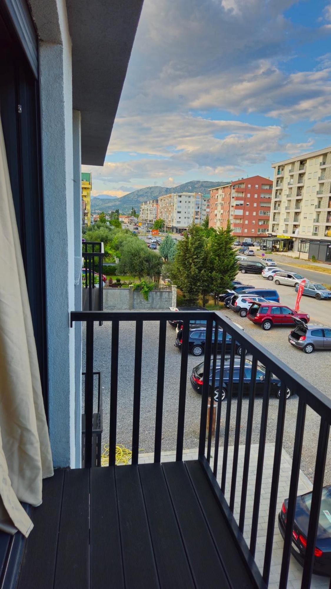 Podgorica Apartments Planet Экстерьер фото